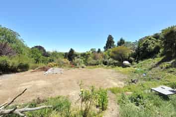 341/341A Centaurus Road, Hillsborough