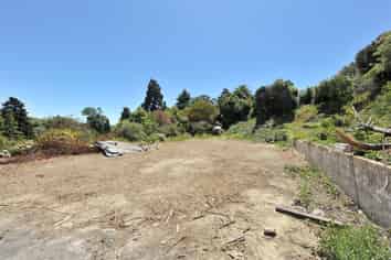 341/341A Centaurus Road, Hillsborough