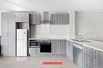 609A/1 Rose Garden Lane, Albany