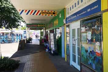 Glass frontage retail in Northcote