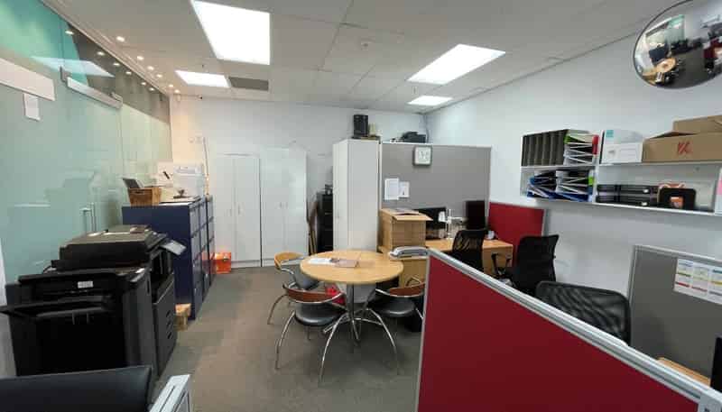  Shop 7, Meadowlands Shopping Plaza, Somerville