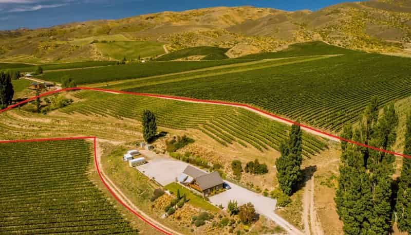 212 Cairnmuir Road, Bannockburn