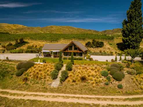 212 Cairnmuir Road, Bannockburn