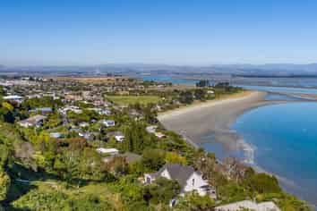 13a Moncrieff Avenue, Britannia Heights