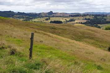 121 Whakapirau Road, Maungaturoto