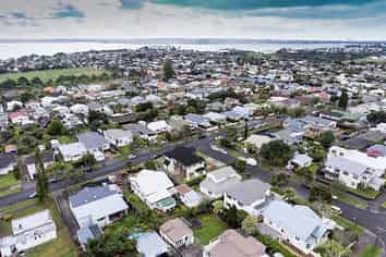 4/32 Smale Street, Point Chevalier