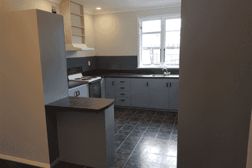 Dual Income- Residential Home/Commercial Workshop