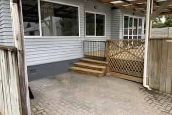 Dual Income- Residential Home/Commercial Workshop