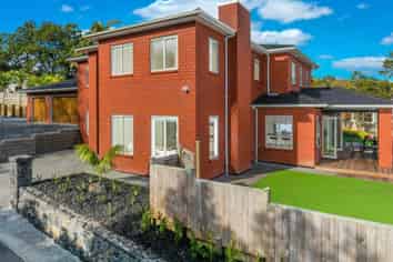 53 Bernard Magnus Lane, Greenhithe