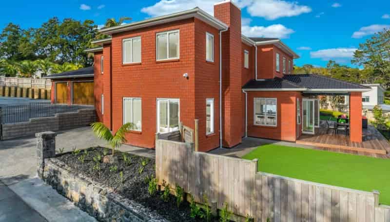 53 Bernard Magnus Lane, Greenhithe