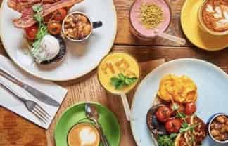 Café with Potential and Great Location