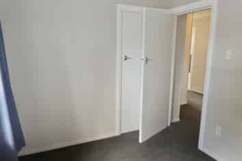 9 Barton Street, Brockville