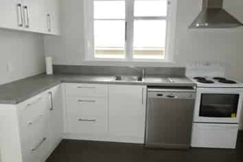 9 Barton Street, Brockville