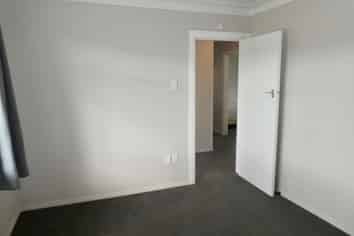 9 Barton Street, Brockville