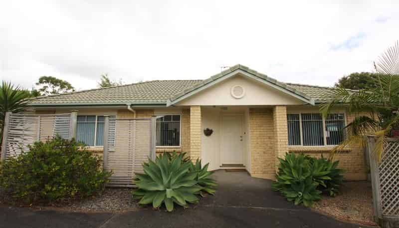 110 Bob Charles Drive, Golflands