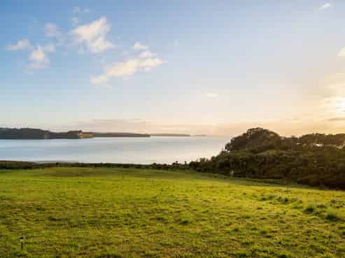 Auckland - Address withheld