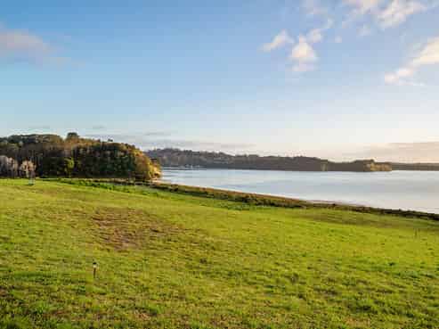 Auckland - Address withheld