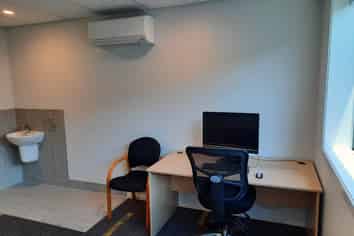 JOIN A BUSY HEALTH SERVICES HUB