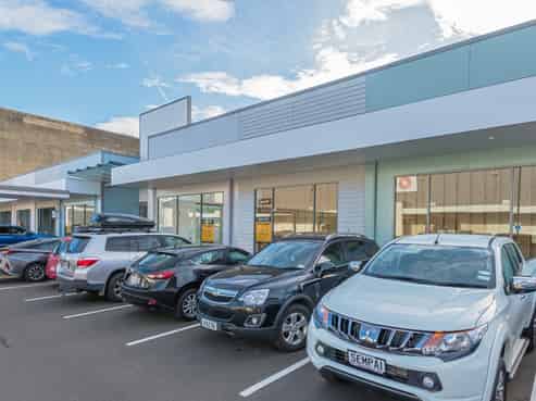 Top end retail last space left