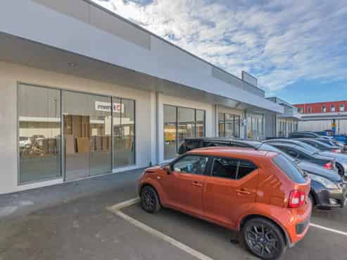 Top end retail last space left