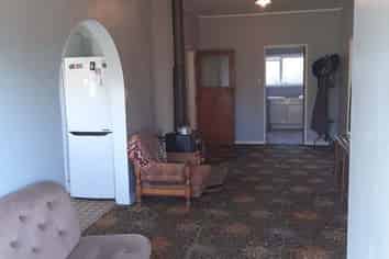 20 Main Road, Hector