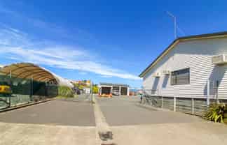 Yard + Warehouse/Office - Silverdale