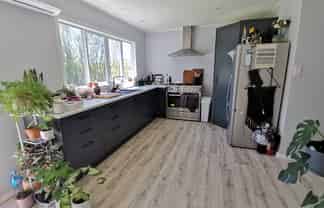 15A View Street, Maungaturoto