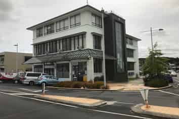 58.4M2 FIRST FLOOR OFFICE