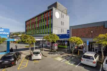 CITY CENTRE - CLEAR SPAN SPACE - REFURBISHED