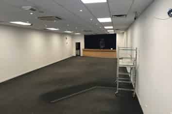 CITY CENTRE - CLEAR SPAN SPACE - REFURBISHED