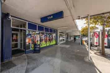 CITY CENTRE - CLEAR SPAN SPACE - REFURBISHED