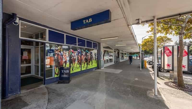 2 Serlby Place, Porirua