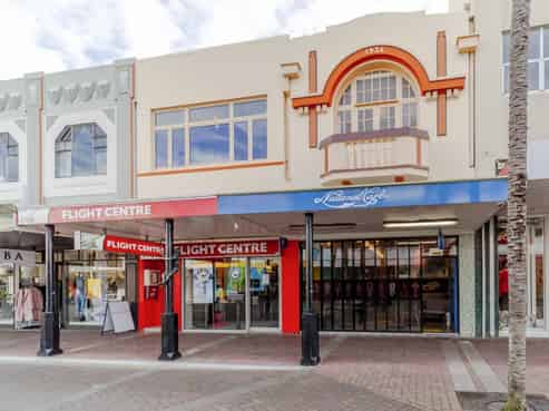 Impeccable upper Emerson Street, Napier CBD