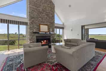 759 Tuhikaramea Road, Ngahinapouri