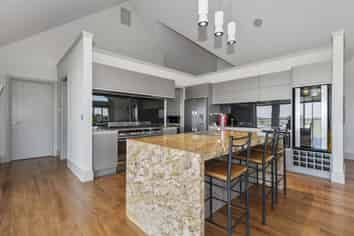 759 Tuhikaramea Road, Ngahinapouri