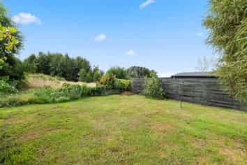 17B Charles Road, Hannahs Bay