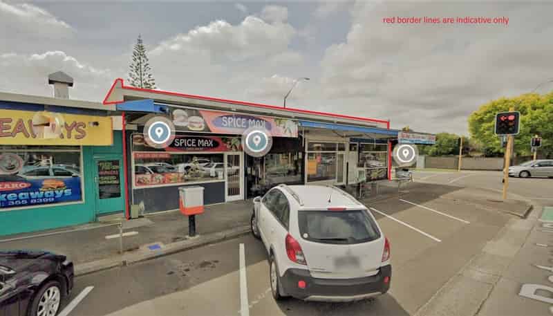 131-137 Botanical Road, Takaro