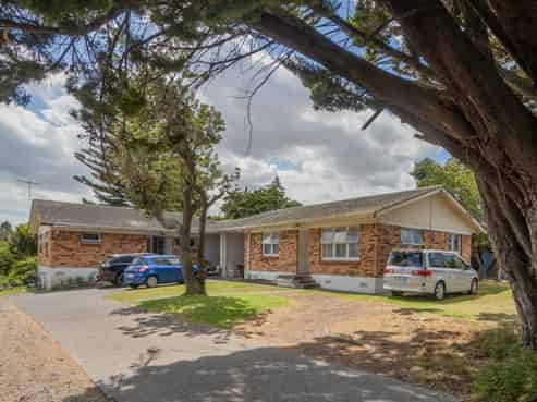 16 and 18 Monterey Avenue, Otahuhu