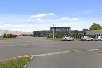 Versatile Manufacturing Facility