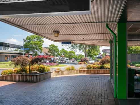 ERUERA/AMOHIA STREETS – WIDE CORNER PROFILE