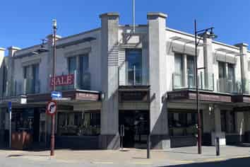 Delightful Downtown Office