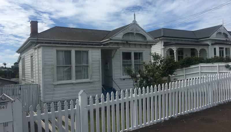 145 Crummer Road, Mount Eden