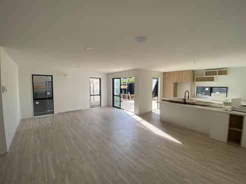 27 Kea Road, Silverdale