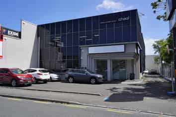 Tidy Modern Office Space