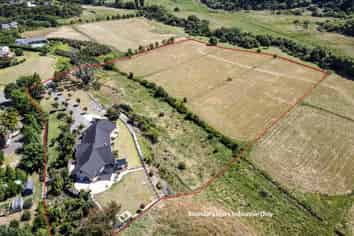 19R Waioroi Place, Oropi