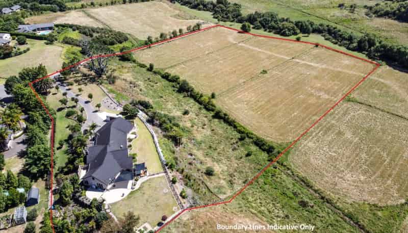 19R Waioroi Place, Oropi