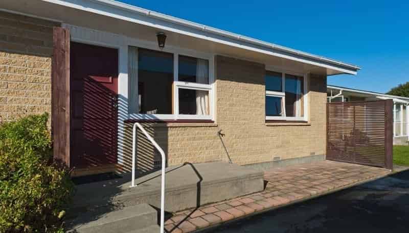 2/67 Trafalgar Street, Saint Albans