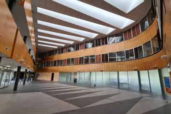 CBRE - Options Aplenty - Former University Campus