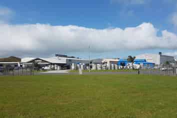 Large Industrial New Builds - Ready to Lease!