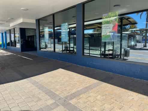 Ideal Large Format Retail